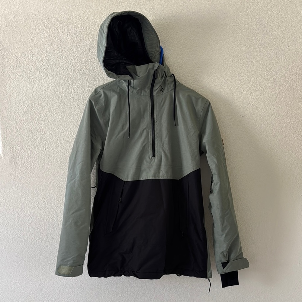 Volcom Women’s Gore-Tex Snow Jacket